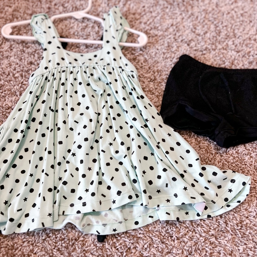 Omijo by WDW OG mint confetti ah and black blooms